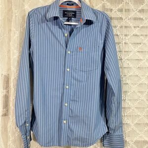 Abercrombie & Fitch Mens Muscle Fit Blue White Striped Button Down Shirt Medium